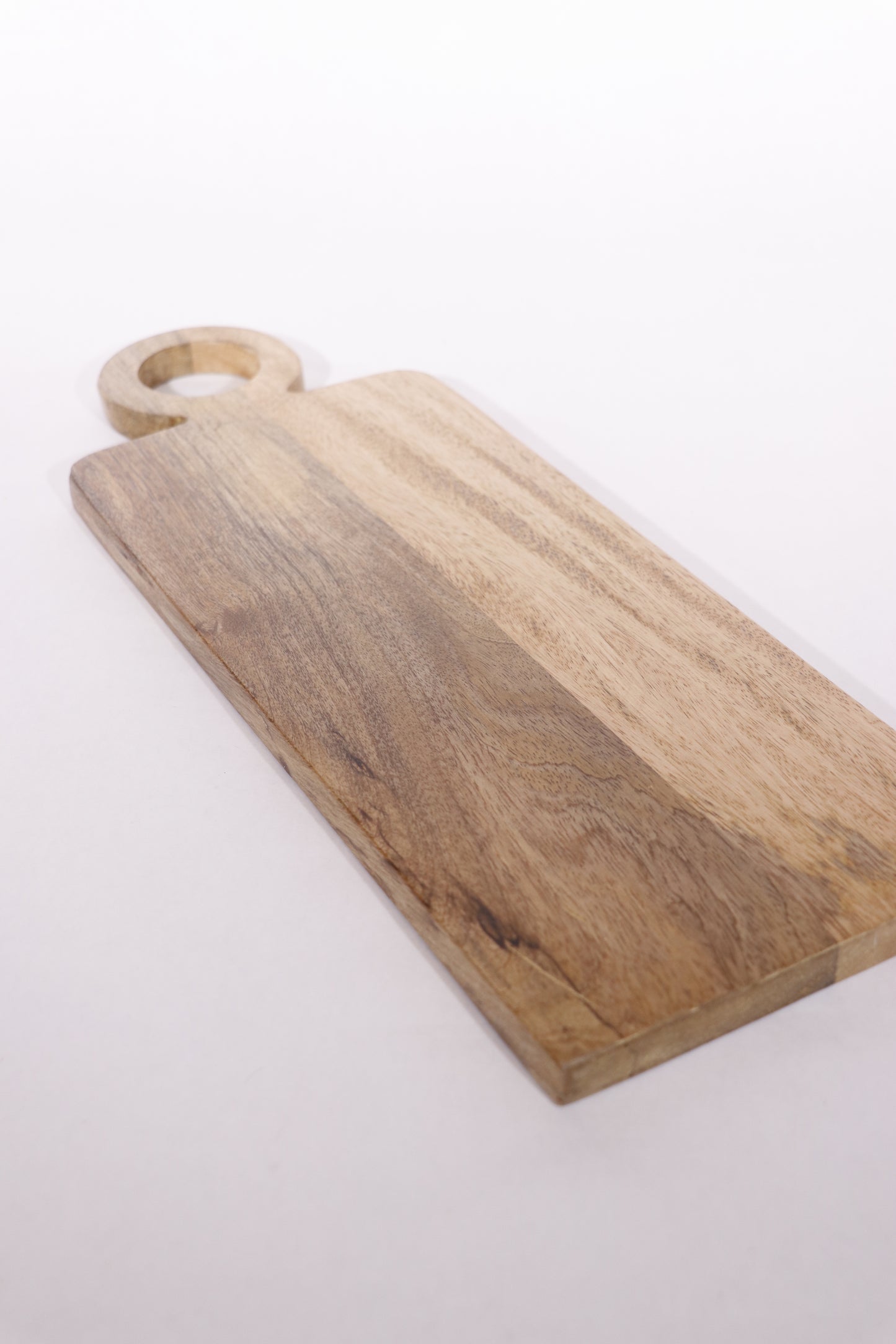 Mango Wood Serving Board With Round Handle, Natural