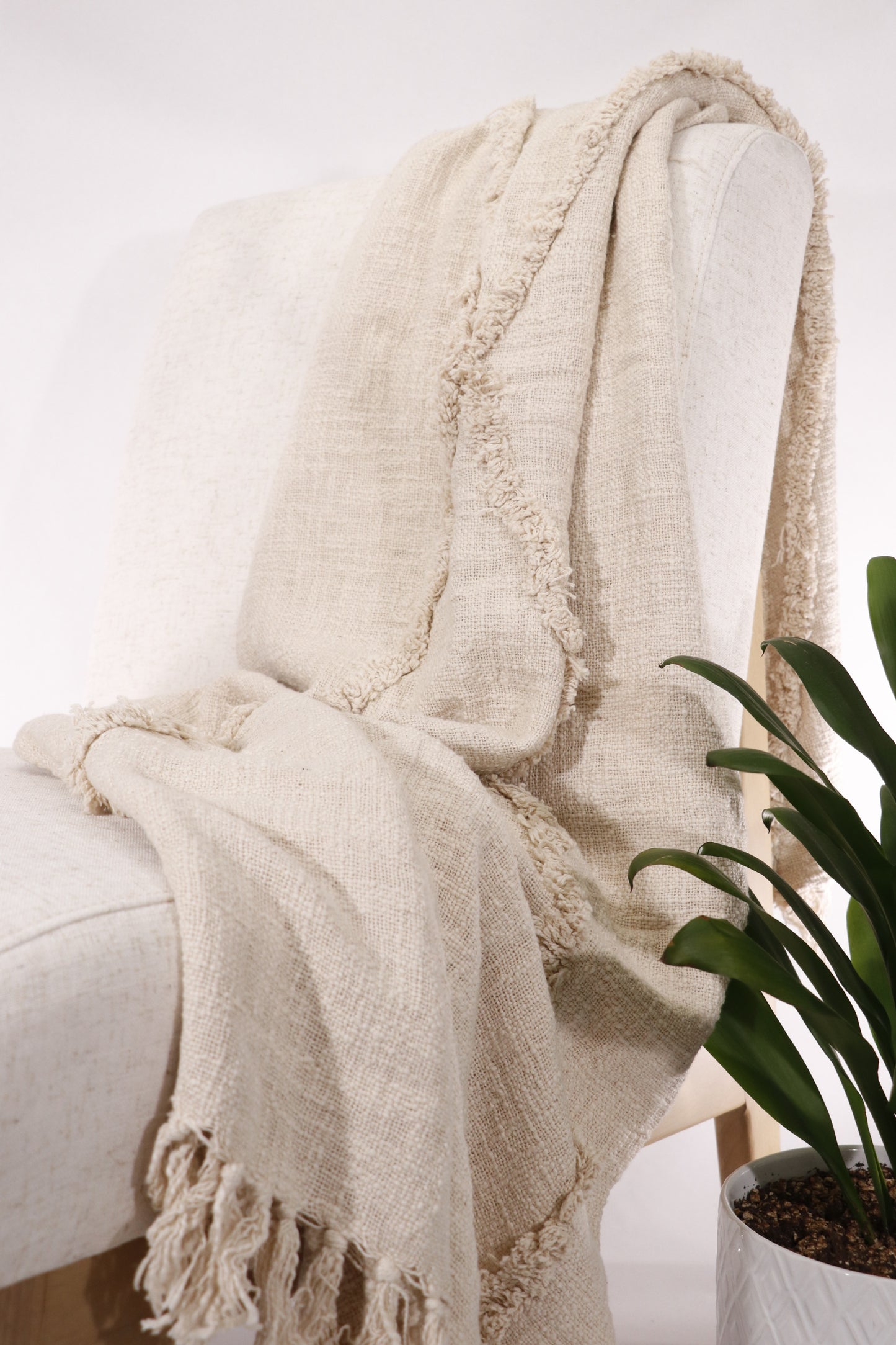 Taupe Fringed Diamond Pattern Throw Blanket
