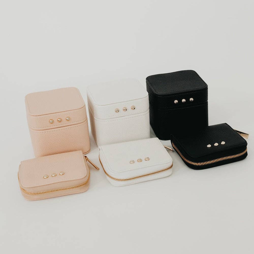 Wanderer Pouch Travel Organizer: Cream