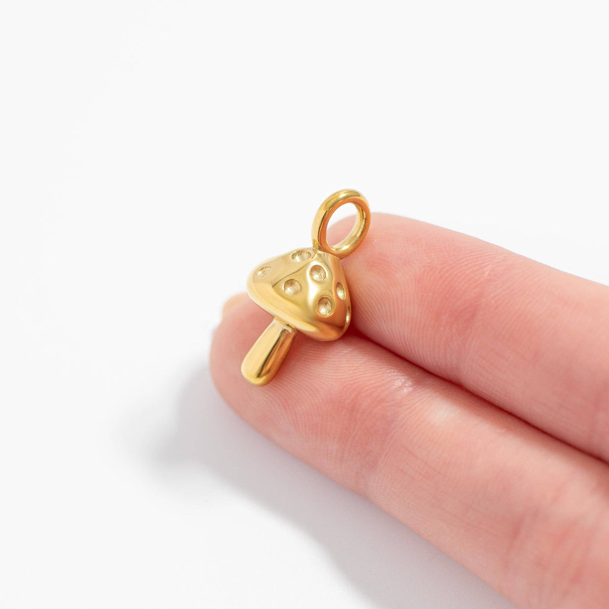 18K Gold PVD Stainless Steel Mushroom Charm: Gold