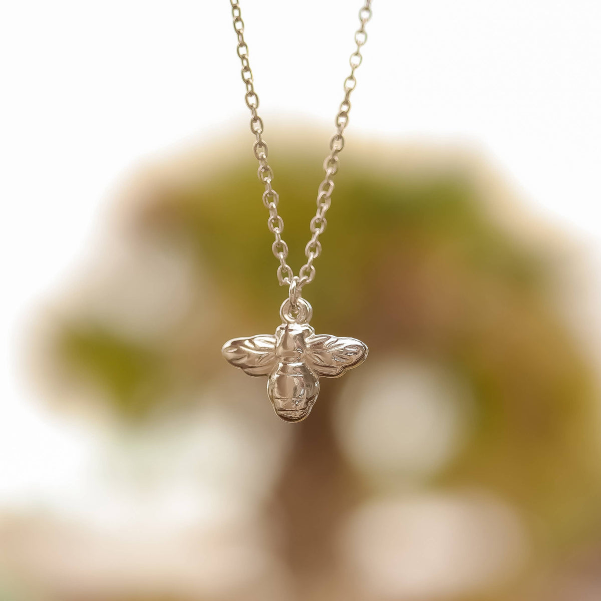 18K Gold PVD Stainless Steel Bee Charm: Gold