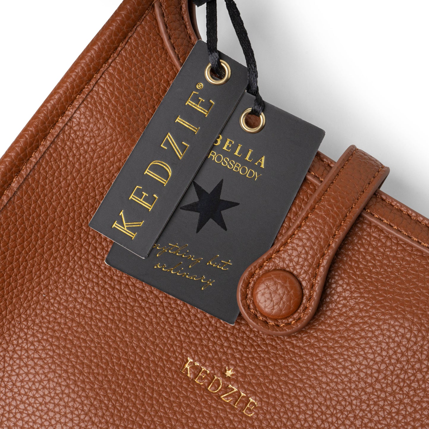Kedzie Bella Crossbody Open Stock: Cream